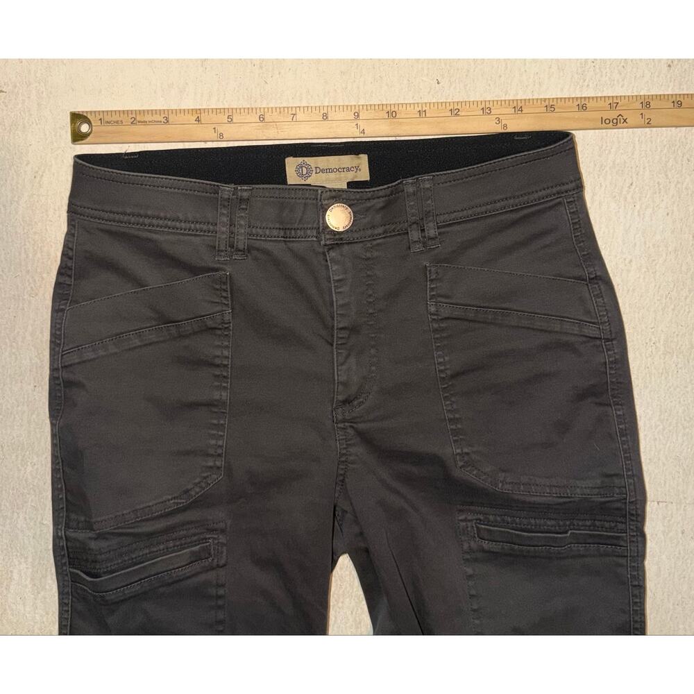 Democracy women’s ab technology roll & cuff utility pants - Picture 2 of 13